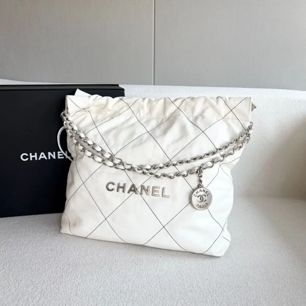 Chanel Women Pre-Loved Bag Very Good Condition